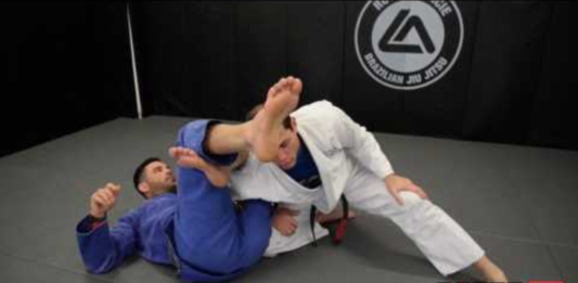 Omoplata Escape Variation by Roger Gracie Bjjspot